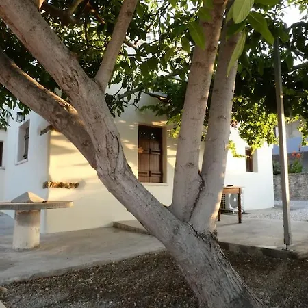 Willa Mansion - Argiri Agia (Chania, Crete)